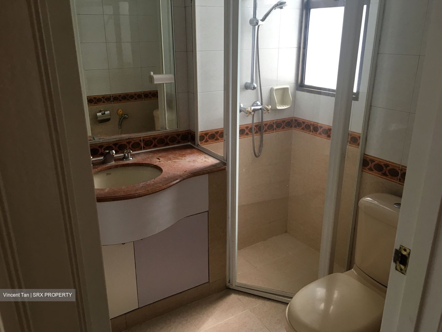 Parkview Apartments (D23), Apartment #339367761